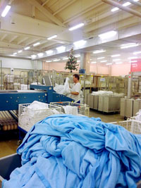 Textilias tvätterianläggning i Boden klarar Svanens nya tuffare krav på textilservice