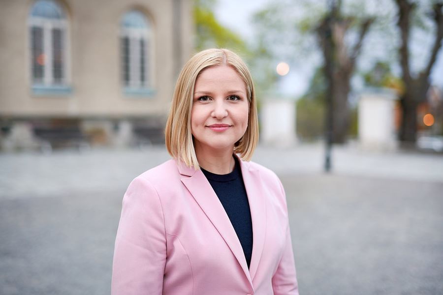 Bild på politikern Arba Kokalari (M)